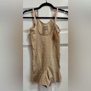 Pinsy Nude Open Bust Sculpt Seamless Shapesuit size XL Sculpting Shapewear NEW